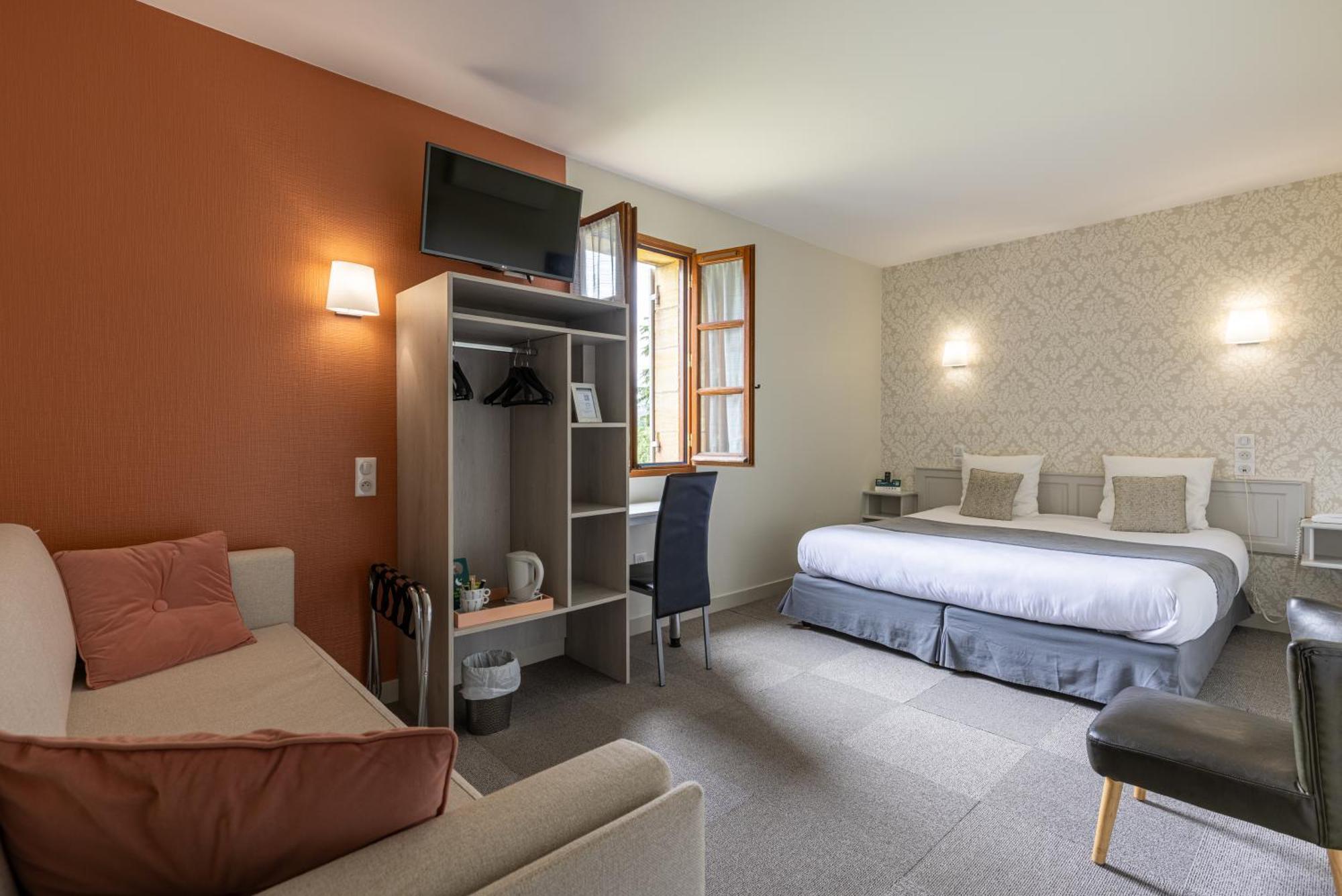 Logis Hotel Archambeau Thonac Esterno foto